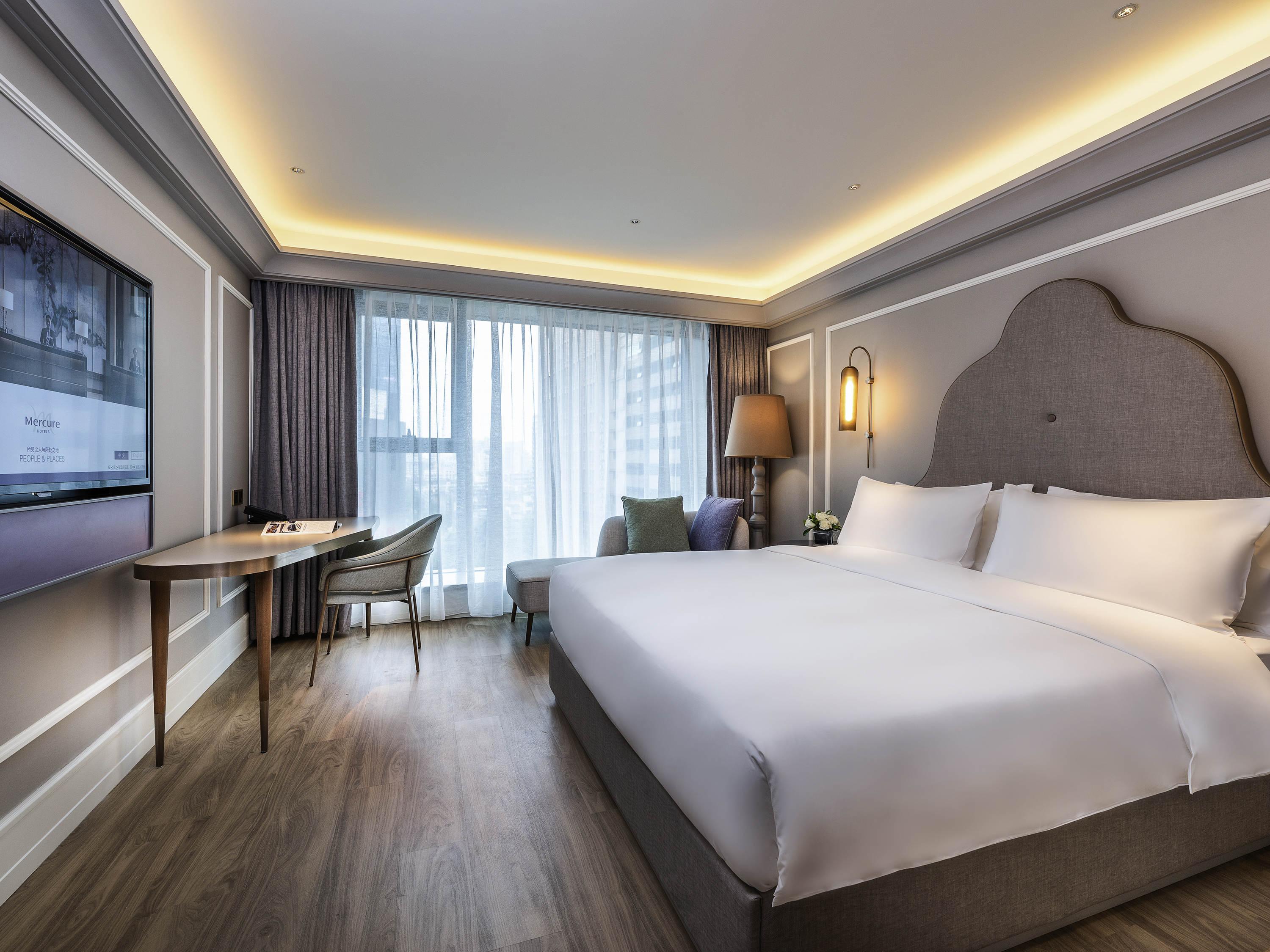 Mercure Chengdu Chunxi Exterior photo