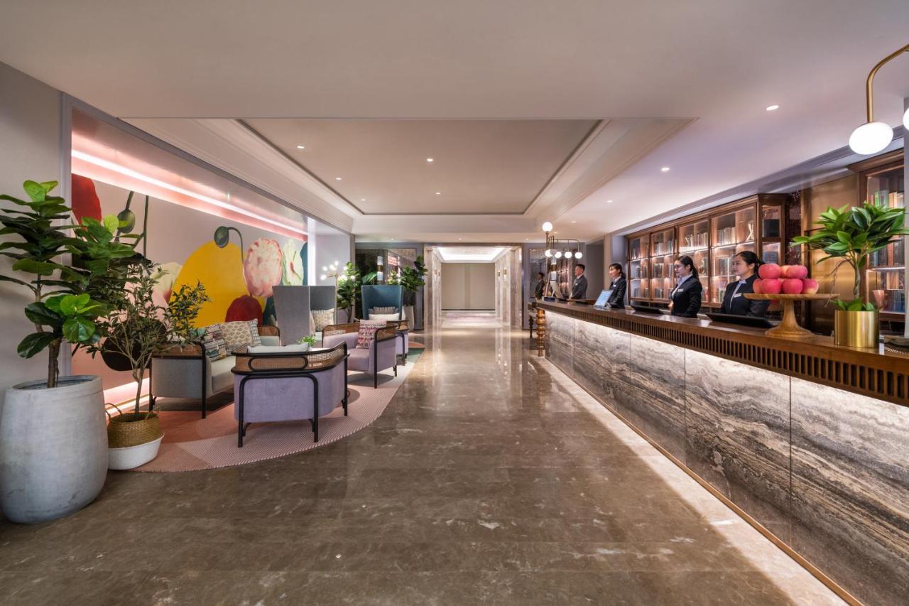 Mercure Chengdu Chunxi Exterior photo
